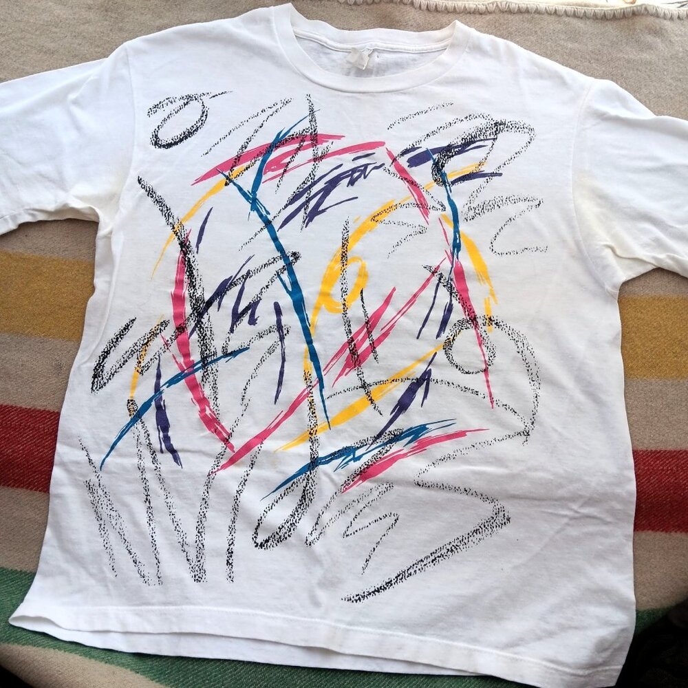 Vintage Single Stitch T-shirt Large 1980's Abstract Graphic All Cotton USA Beach